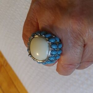 Bohemian/Western Ring With Stretch Band Blue And White